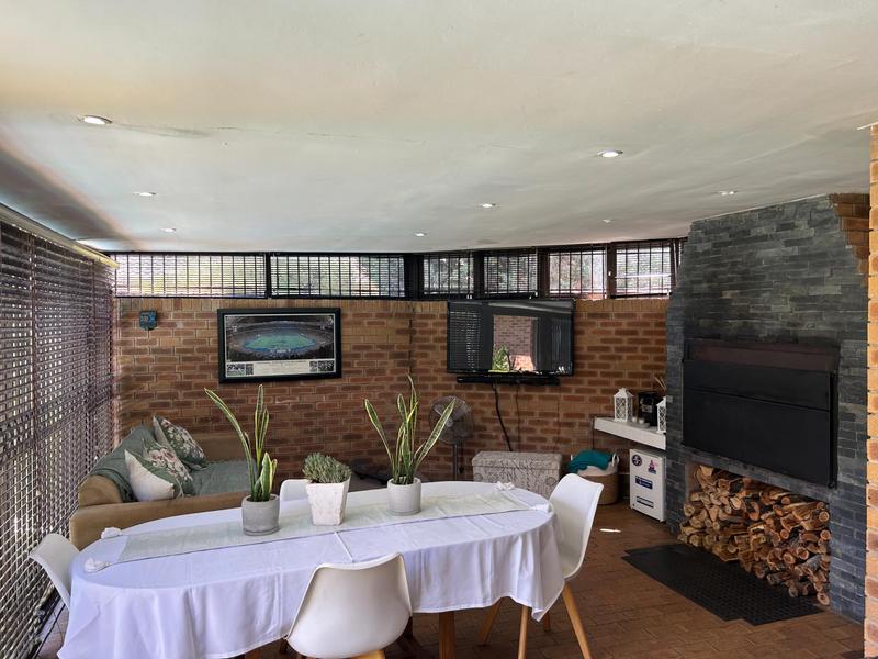 To Let 4 Bedroom Property for Rent in D